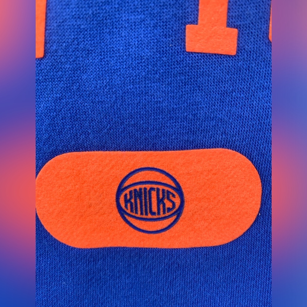 NY Knicks Nike Hoodie Pullover NBA Courtside French Terry Size Medium CW6371 - Picture 3 of 14